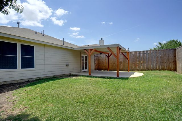 6061 Arabian Avenue, Fort Worth, TX 76179