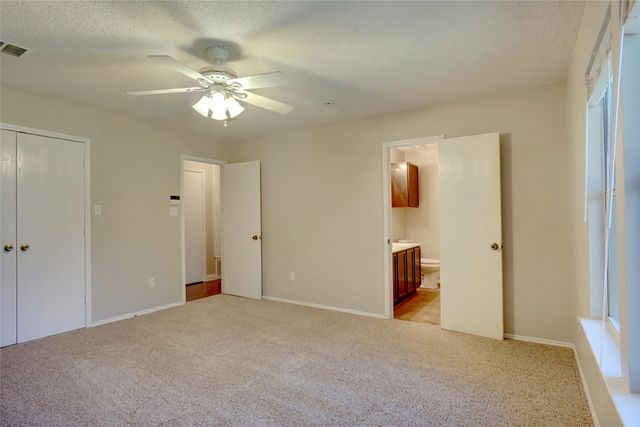 6061 Arabian Avenue, Fort Worth, TX 76179