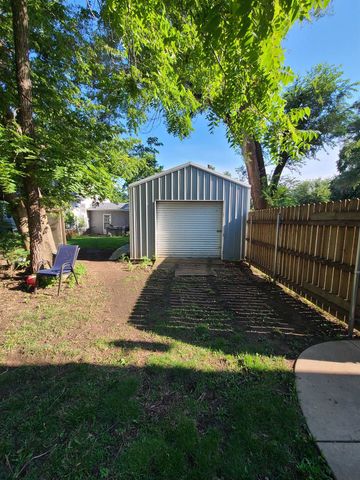 826 W 49th St N, Wichita, KS 67204