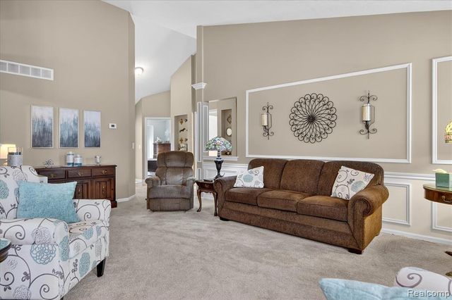 6456 Pembrook Drive, Westland, MI 48185