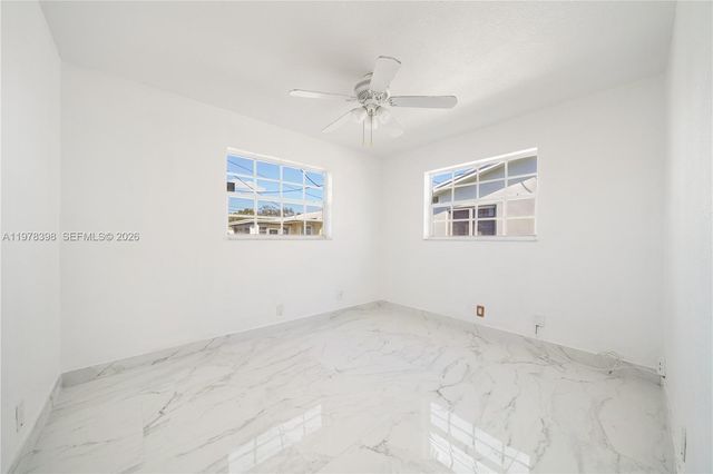 2709 NW 54th St, Tamarac, FL 33309