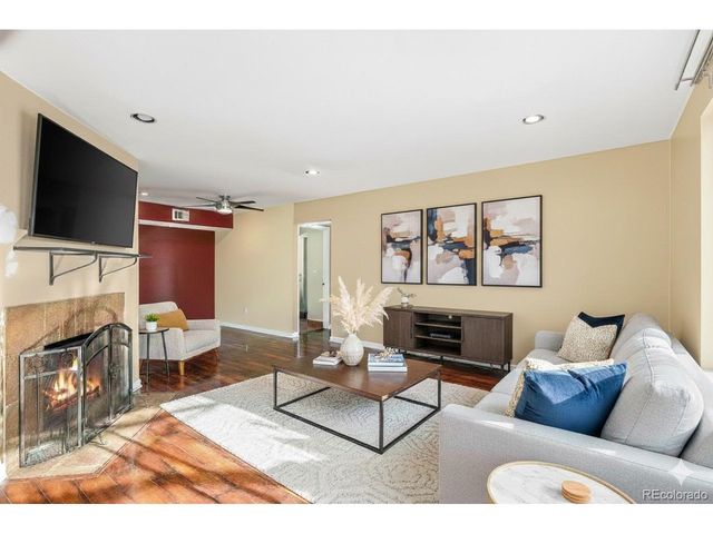 3550 S Harlan St 19-242, Denver, CO 80235