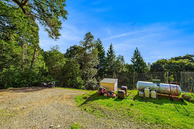 7300 Doody Ridge Road, Ettersburg, CA 95542