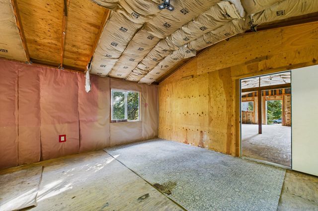 7300 Doody Ridge Road, Ettersburg, CA 95542