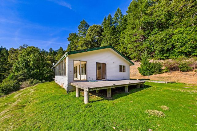 7300 Doody Ridge Road, Ettersburg, CA 95542