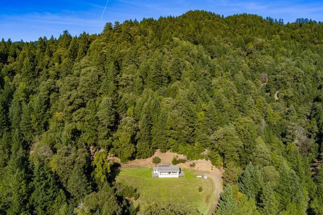7300 Doody Ridge Road, Ettersburg, CA 95542