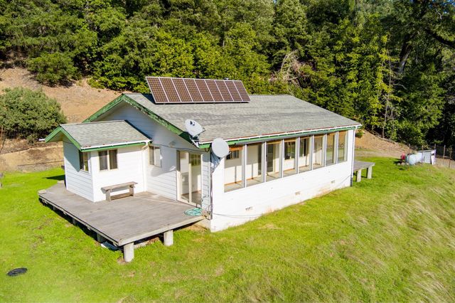 7300 Doody Ridge Road, Ettersburg, CA 95542