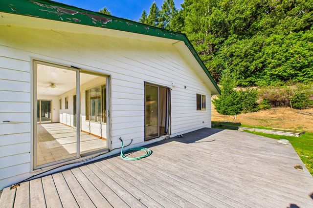 7300 Doody Ridge Road, Ettersburg, CA 95542