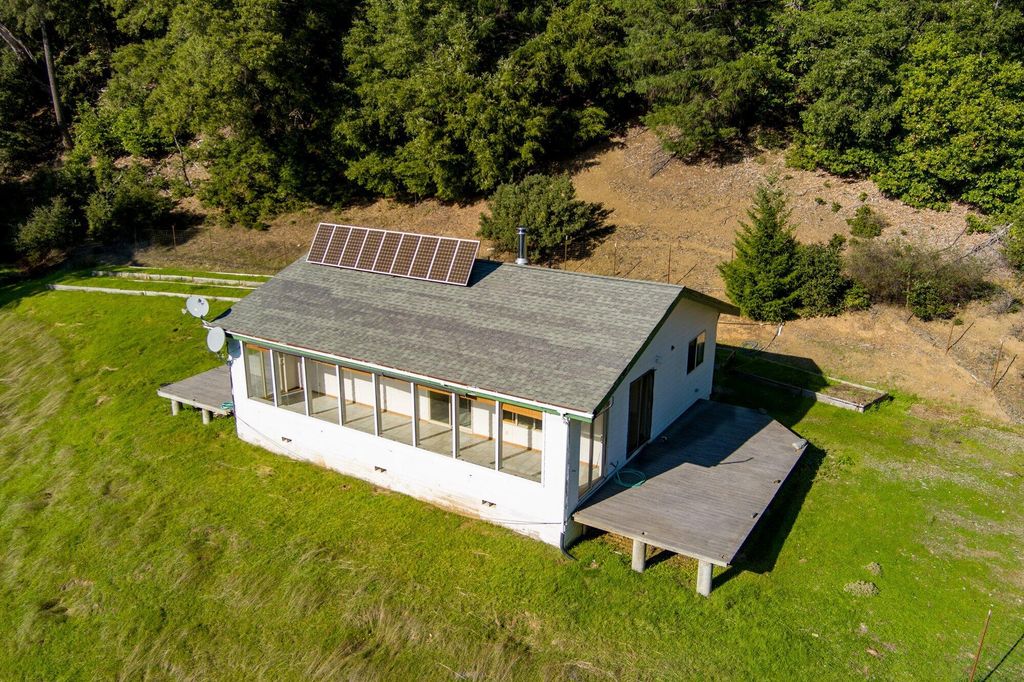 7300 Doody Ridge Road, Ettersburg, CA 95542