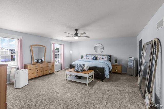 4301 Lockeport Landing, Hillsboro, MO 63050
