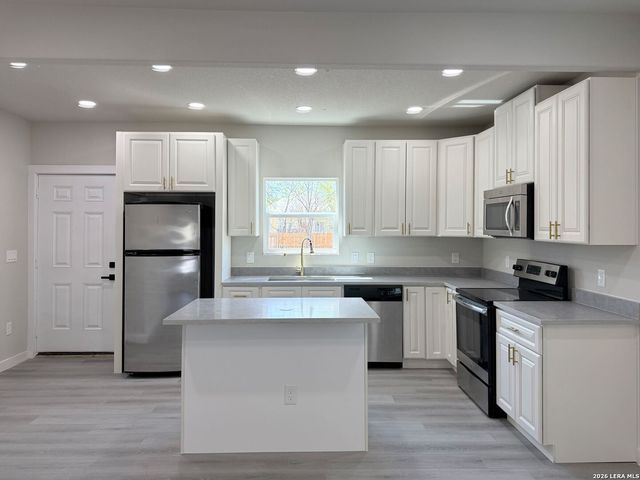 1822 Monterey, San Antonio, TX 78207