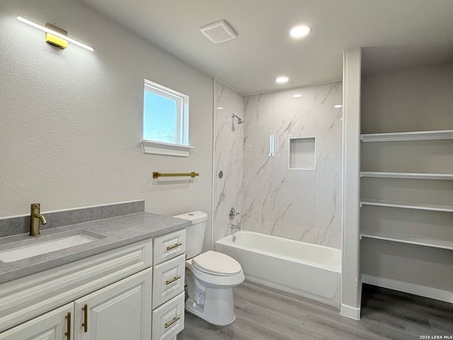 1822 Monterey, San Antonio, TX 78207