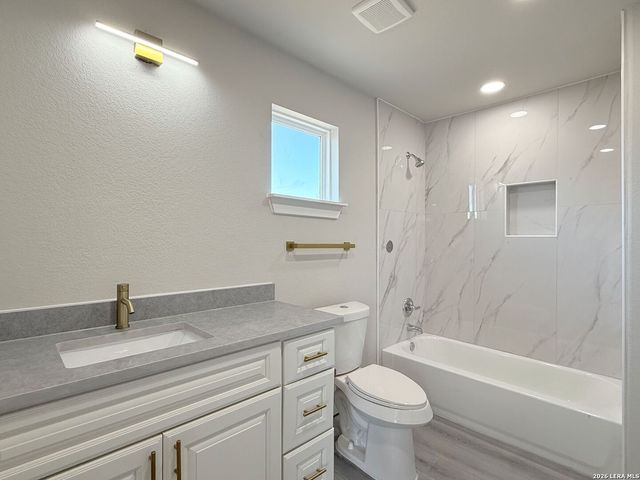 1822 Monterey, San Antonio, TX 78207