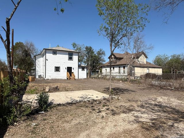 1822 Monterey, San Antonio, TX 78207