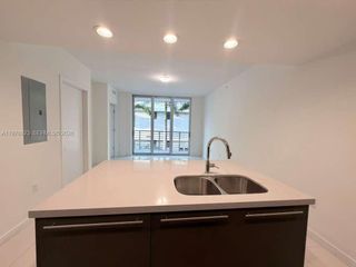 7875 NW 107th Ave 211, Doral, FL 33178