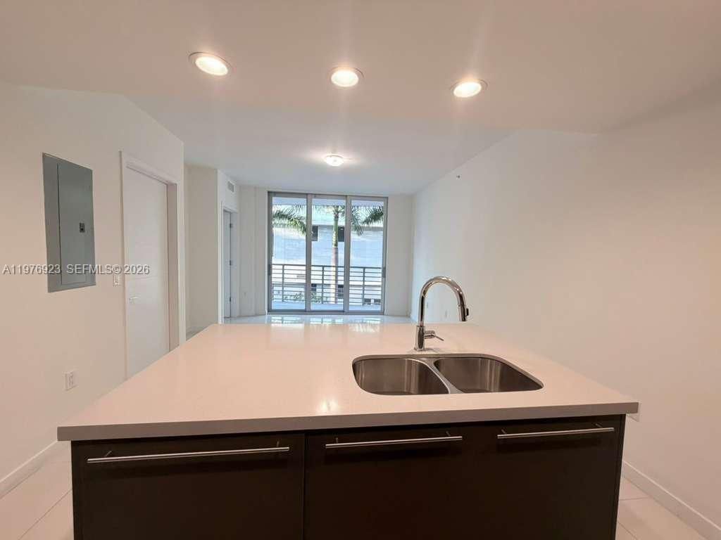 7875 NW 107th Ave 211, Doral, FL 33178