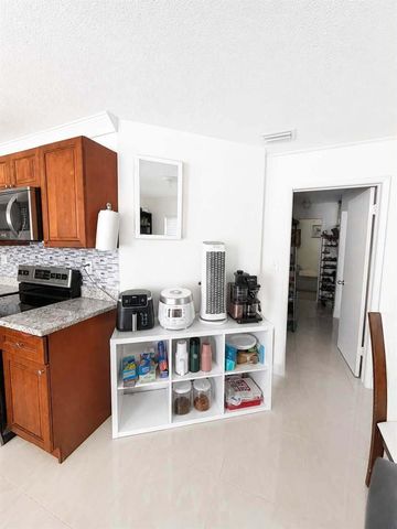 4291 NW 42nd Street, Lauderdale Lakes, FL 33319