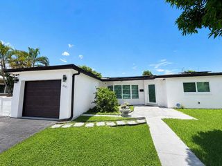 4291 NW 42nd Street, Lauderdale Lakes, FL 33319