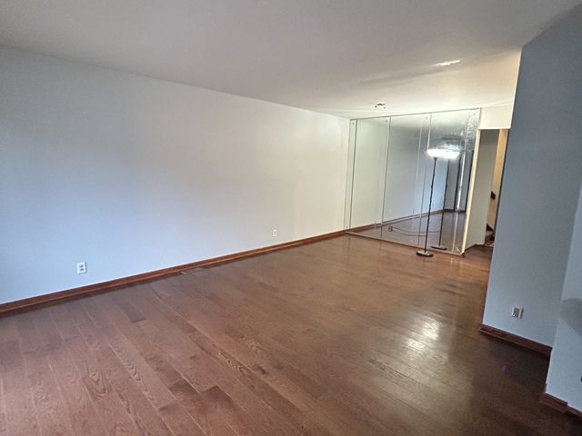 1513 Elder Drive, Aurora, IL 60506