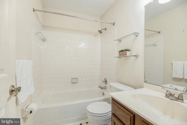 3922 ESGARTH WAY, Owings Mills, MD 21117