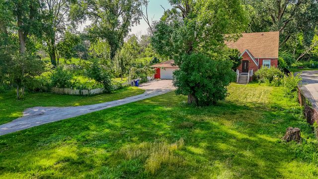 2910 E 138th Place, Burnham, IL 60633