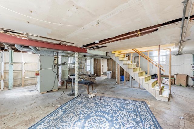 2910 E 138th Place, Burnham, IL 60633