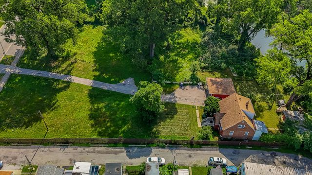 2910 E 138th Place, Burnham, IL 60633