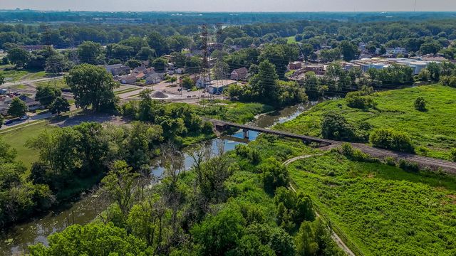 2910 E 138th Place, Burnham, IL 60633
