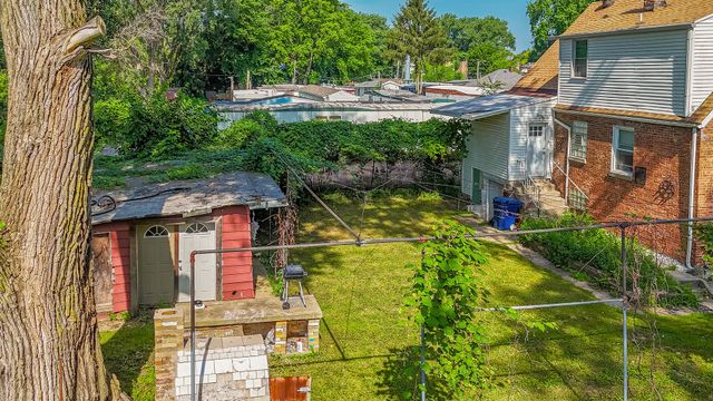 2910 E 138th Place, Burnham, IL 60633