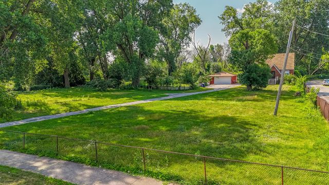 2910 E 138th Place, Burnham, IL 60633
