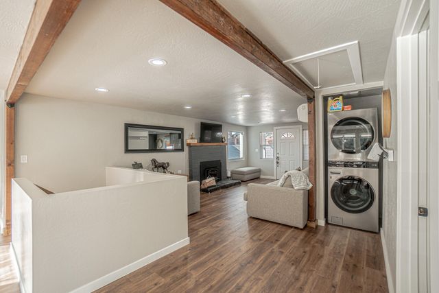 26960 Highway 62, Trail, OR 97541