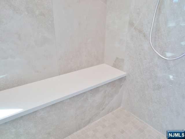 427 Westview Place A, Fort Lee, NJ 07024