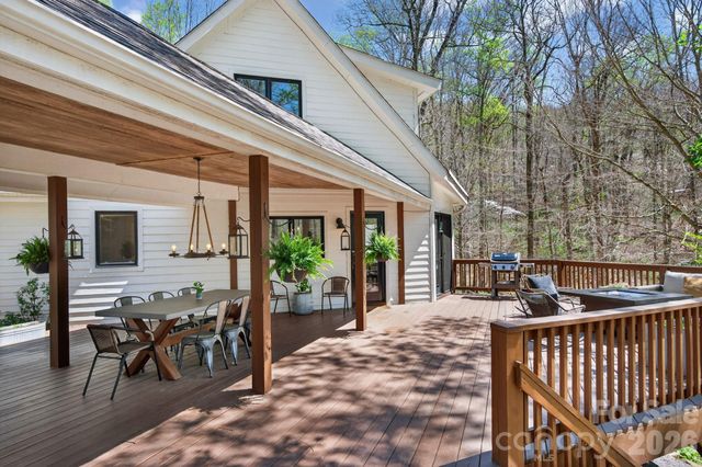 257 Jones Cove Road, Asheville, NC 28805