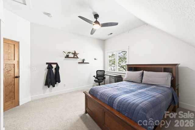 257 Jones Cove Road, Asheville, NC 28805