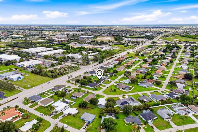 256 SE SANTA BARBARA PLACE, Cape Coral, FL 33990