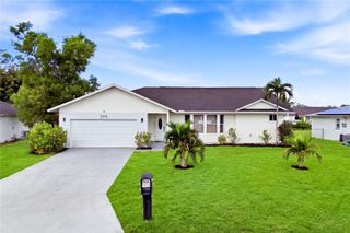 256 SE SANTA BARBARA PLACE, Cape Coral, FL 33990