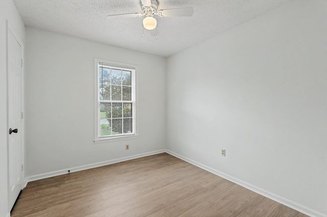 7744 Rosin Drive, North Charleston, SC 29418