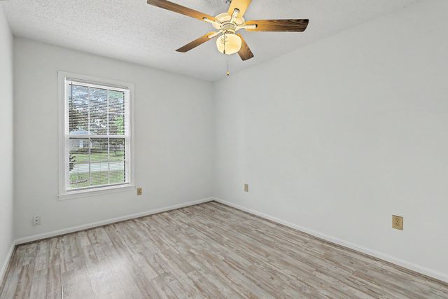 7744 Rosin Drive, North Charleston, SC 29418