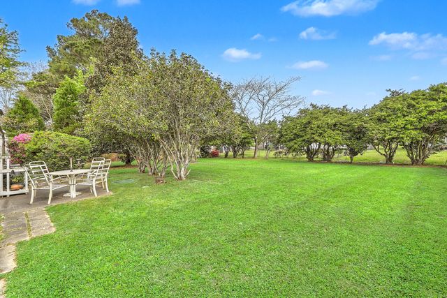 7744 Rosin Drive, North Charleston, SC 29418