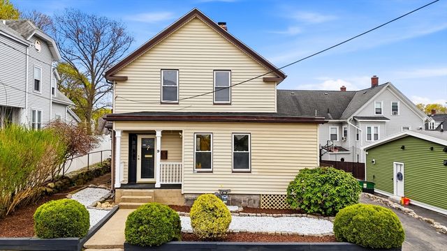 9 Robbins Street, Waltham, MA 02453
