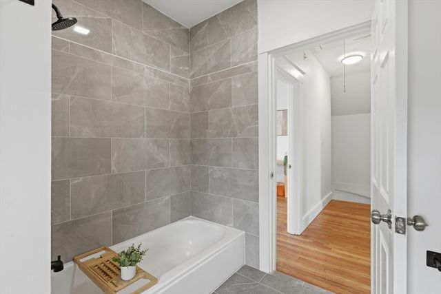 9 Robbins Street, Waltham, MA 02453