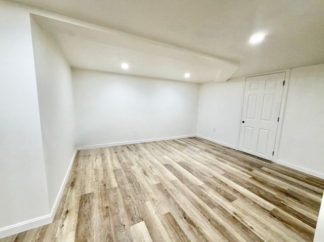 9 Robbins Street, Waltham, MA 02453