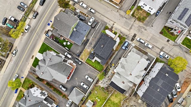 9 Robbins Street, Waltham, MA 02453