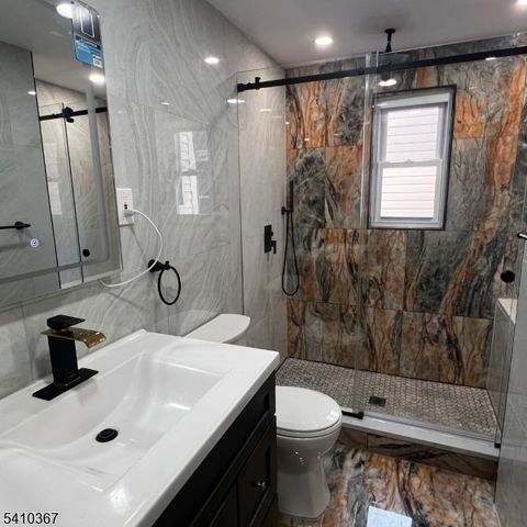 345 Summer Ave, Newark City, NJ 07104