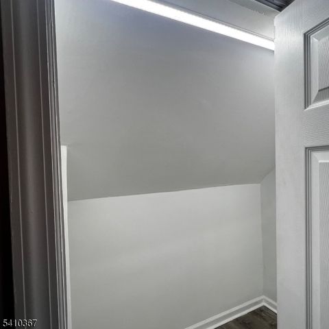 345 Summer Ave, Newark City, NJ 07104