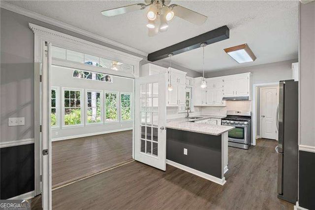 1252 Grist Mill Drive, Acworth, GA 30101