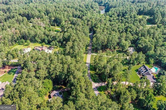 1252 Grist Mill Drive, Acworth, GA 30101