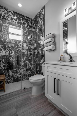 3301 W DEWEY STREET, Tampa, FL 33607