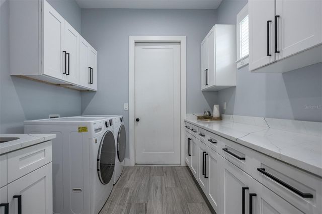 3301 W DEWEY STREET, Tampa, FL 33607