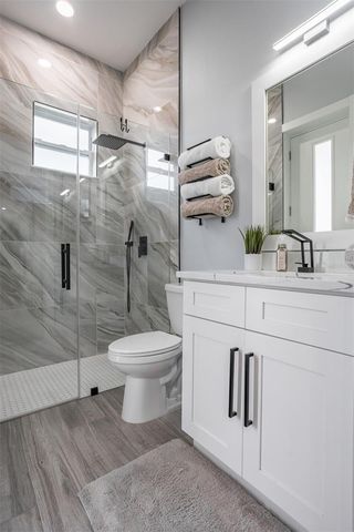 3301 W DEWEY STREET, Tampa, FL 33607